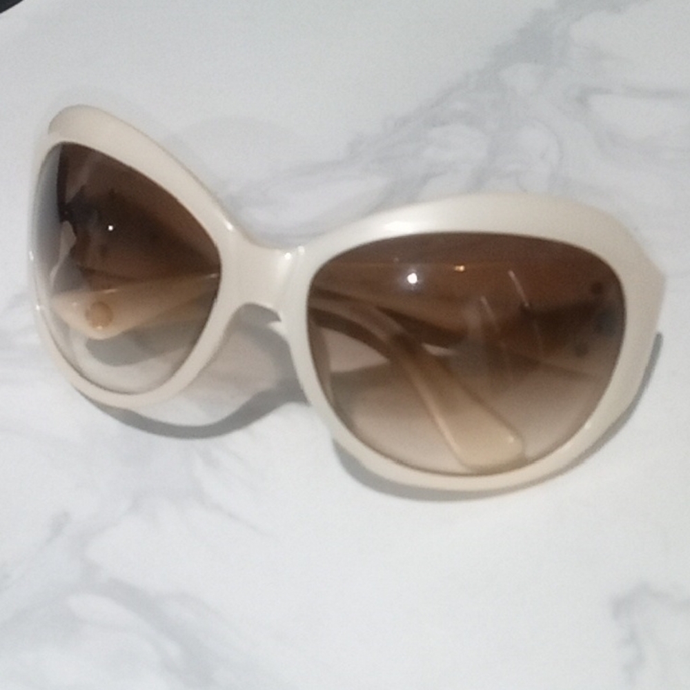 Cream Oversized Sunglasses
